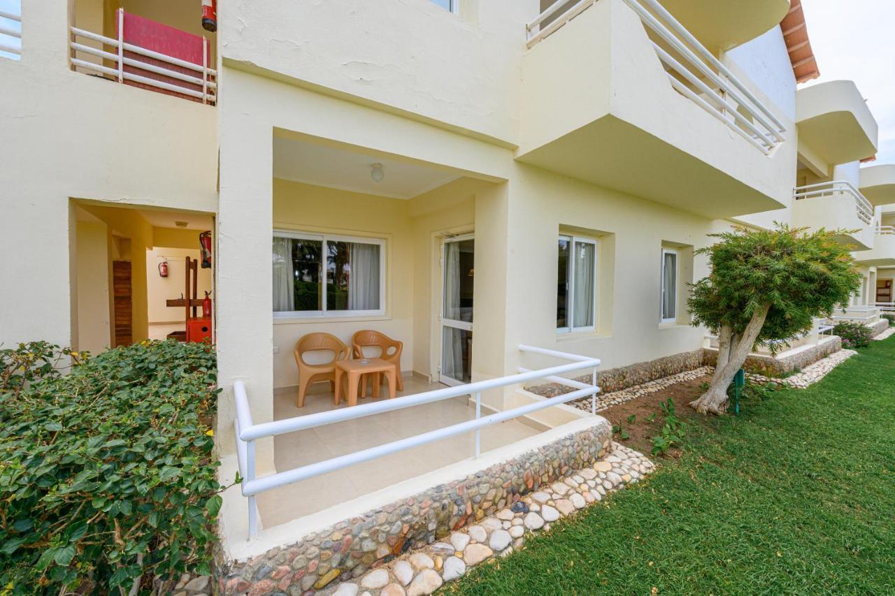 Golden Beach Resort Hurghada Exterior foto